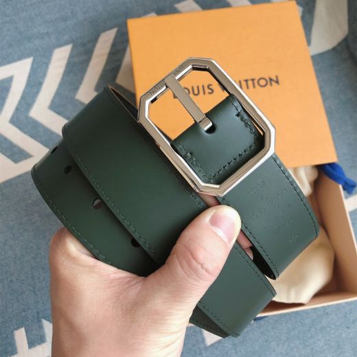 Stylish 40MM Green & Black Cowhide Leather Waistband Stainless Steel Reversible Buckle Brand Mark Detail -  Louis Vuitton Neutral Belt 
