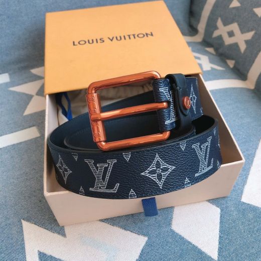  Louis Vuitton Black Textured-Leather Waistband White Monogram Rose Gold Pin Buckle Mini LV Logo 35MM Belt For Adult