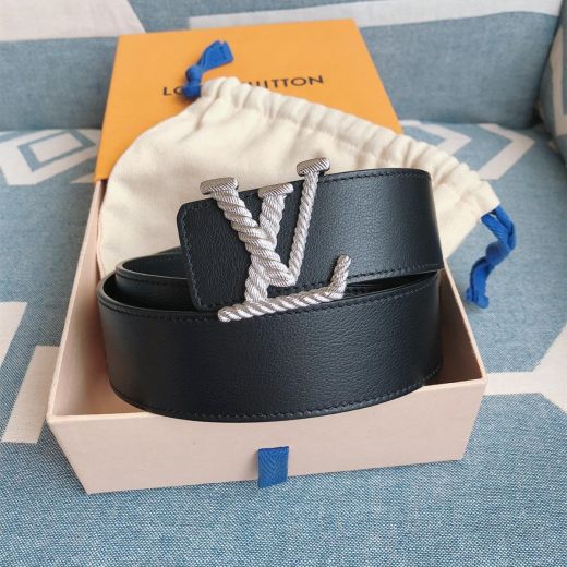 Classic Black Cowhide Leather Strap Finished Silver Pin Buckle Twisted Detail 40MM -  Louis Vuitton Unisex Beltsash