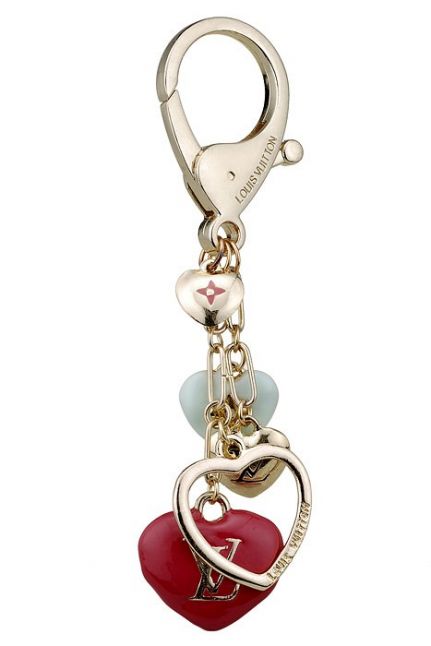 Chic Louis Vuitton Red & White Enamel Hearts Bag Charm Gold-plated Monogram Decors