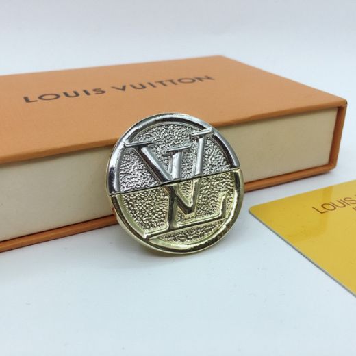 Hot Selling Louis Vuitton L TO V Two-tone Silver & Yellow Gold LV Logo Circle Brooch For Men Price Malaysia