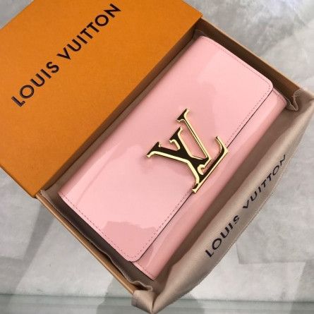 New Style Louis Vuitton Portefeuille Pink Vernis Leather Female Long Design Golden LV Motif Flap Wallet