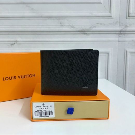 Low Price Louis Vuitton Men Multiple Black Taiga Cowhide Leather LV Logo Signature Short  Bifold Wallet  M30531