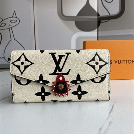Top Sale Louis Vuitton LV Crafty Sarah Cream Leather Monogram Printing Female  Long Flap Wallet 