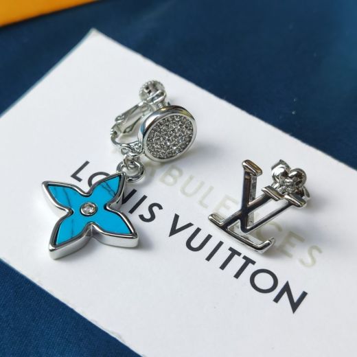 Best Discount Louis Vuitton Women'S Sterling Silver Crystal Blue Opal Starflower Hardware LV Logo Asymmetric Earrings MP3051