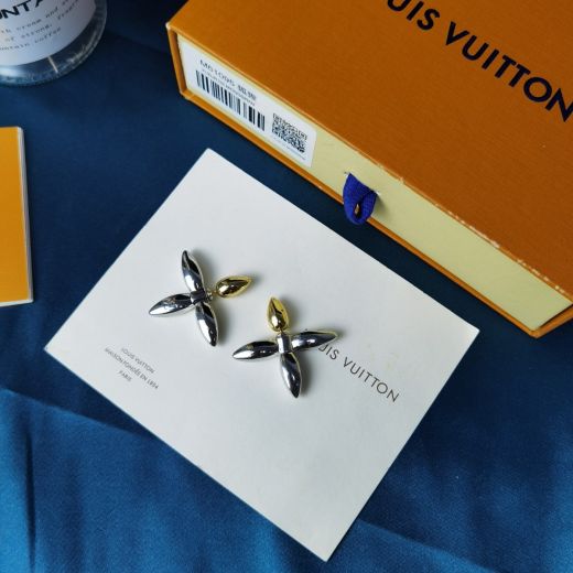  Louis Vuitton Louisette Stud Gold Silver Mixed Material Starflower Shape LV Signature Earrings For Women M80268