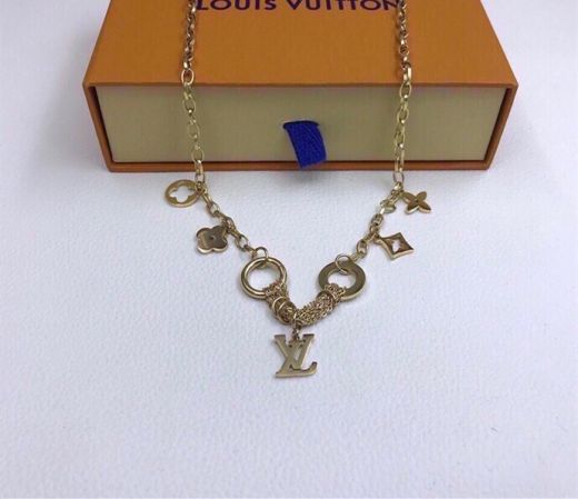  Louis Vuitton Blooming Gold Cutout Monogram Flowers LV Letter Pendant Necklace For Ladies