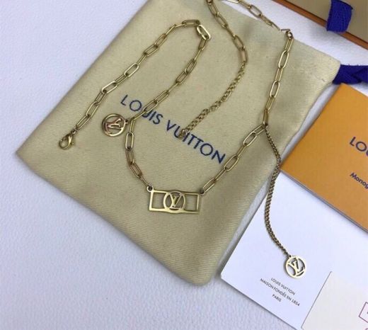  Louis Vuitton Dauphine Elements Women'S Gold Chain Rectangle Circle LV Letter Pendant Long Necklace For Sale