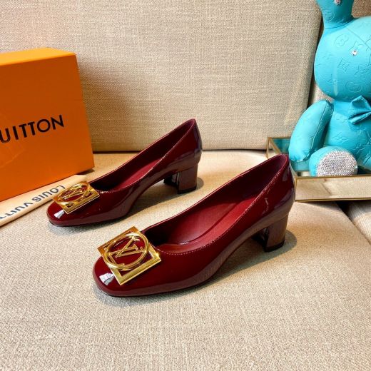 Classic Louis Vuitton Madeleine Gold Plated LV Square Initials Accessory 1.8-inch Chunky Heel Lady Red Patent Leather Pump 1A8MXS