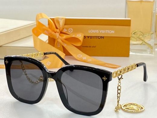 Female Grey Butterfly Lens Gold Chain Temple LV Initial Circle Charm - Discounted Louis Vuitton Sunglasses Store Online