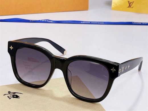 Latest Women's Exquisite  Louis Vuitton My Monogram Square Black Frame Gradient Purple Lens Sunglasses