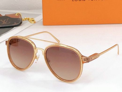 Women's  Louis Vuitton Play Pilot Monogram Engraved Gold Frame Gradient Amber Lens Double Bridge Sunglasses