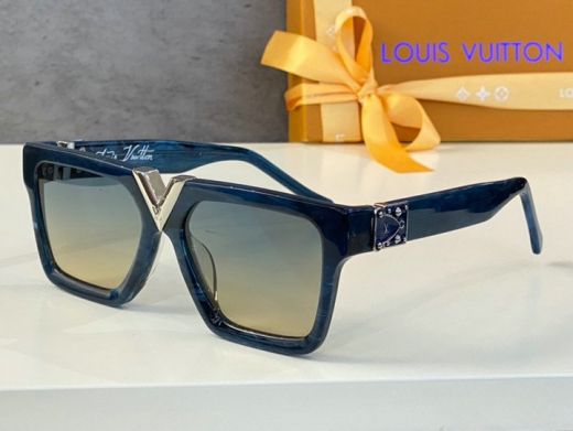 Dark Blue Marble Texture Square Frame Unique Gold V-Bridge Design Gradient Lenses -  Louis Vuitton Sunglasses Online