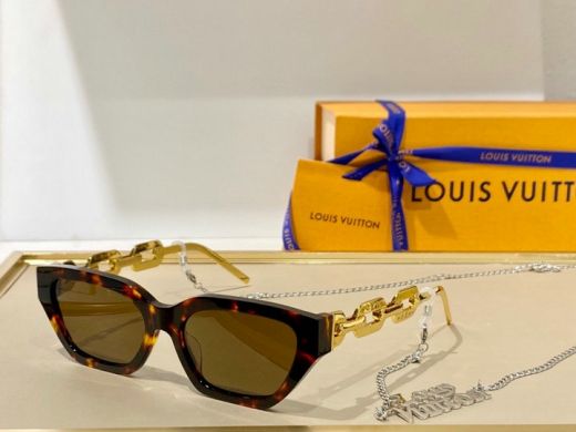 Women's  Louis Vuitton Edge Cat Eye Tortoiseshell Frame Gold Temple Silver Detachable Chain Sunglasses