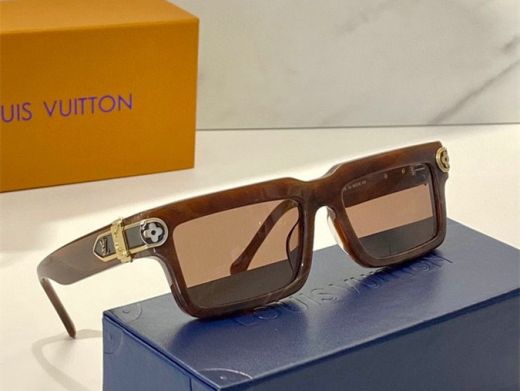 Women's  Louis Vuitton 2022 New Plate Sunglasses Ins Fashion Personalized Frame Black Belt-lock Sunglasses