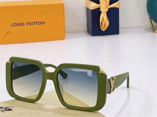Square Green Frame Blue Gradient Lens Monogram Flower Twist Effect LV Detail - High Quality  Louis Vuitton Sunglasses Store