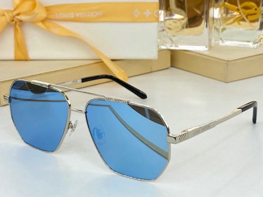 Blue Reflective Effect Lens Silver Two Bridges Design Frame Brand Name Lettering & Damier Details - Best Price LV Pilot Sunglasses