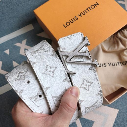  Louis Vuitton M0158 Beige-Brown Monogram Strap Textured-Leather Detail LV Pin Buckle Square Female Belt