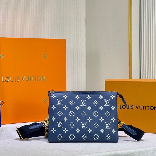  Louis Vuitton Coussin PM Monogram Pattern Yellow Gold Chain Strap Zipper Closure Navy Blue Leather Crossbody Bag For Ladies