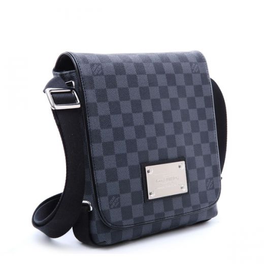 Spring Louis Vuitton Damier Silver Hardware Square Label Unisex Grey Canvas Messenger Bag For Travel 