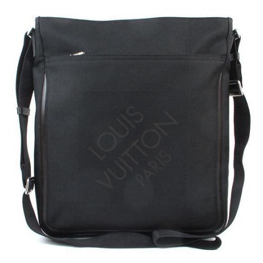 Louis Vuitton Damier Geant Unisex Black Canvas Oversized Logo Printing Silver Zipper Messenger Bag 