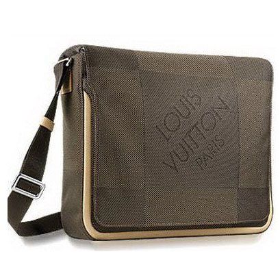 Louis Vuitton Damier Geant Logo Motif Two-Tone Check Style Khaki Canvas Flap Briefcase For Mens & Womens 